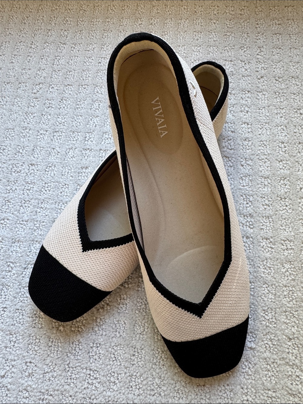 Vivaia Margot 2.0 Black Beige size 9